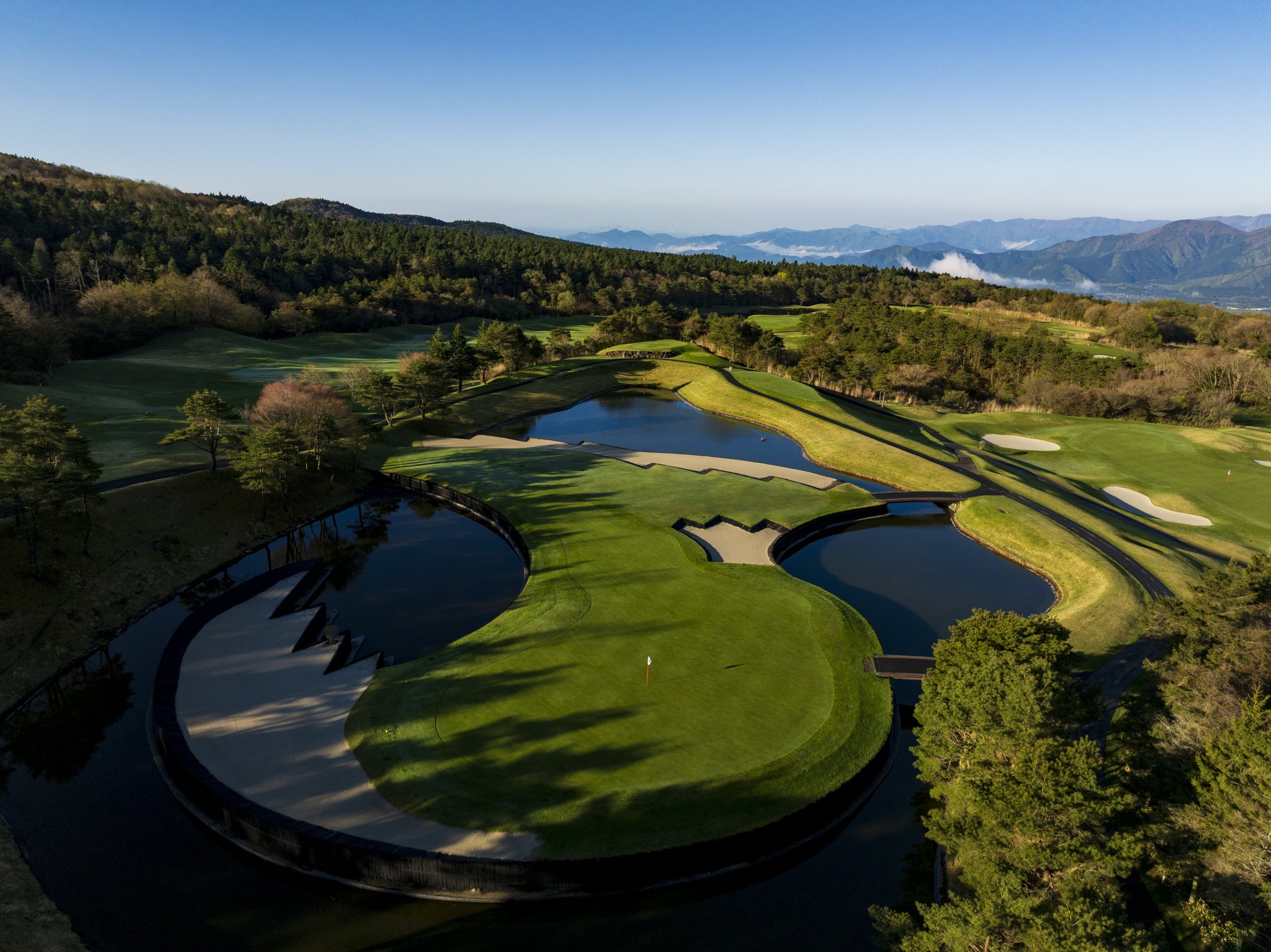 Golf course with Mount Fuji